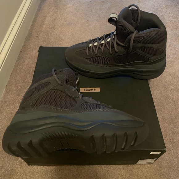 yeezy boots size 6